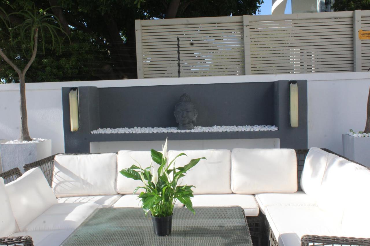 הוילה קייפטאון Cozy Camps Bay House With Mountain And Sea View מראה חיצוני תמונה