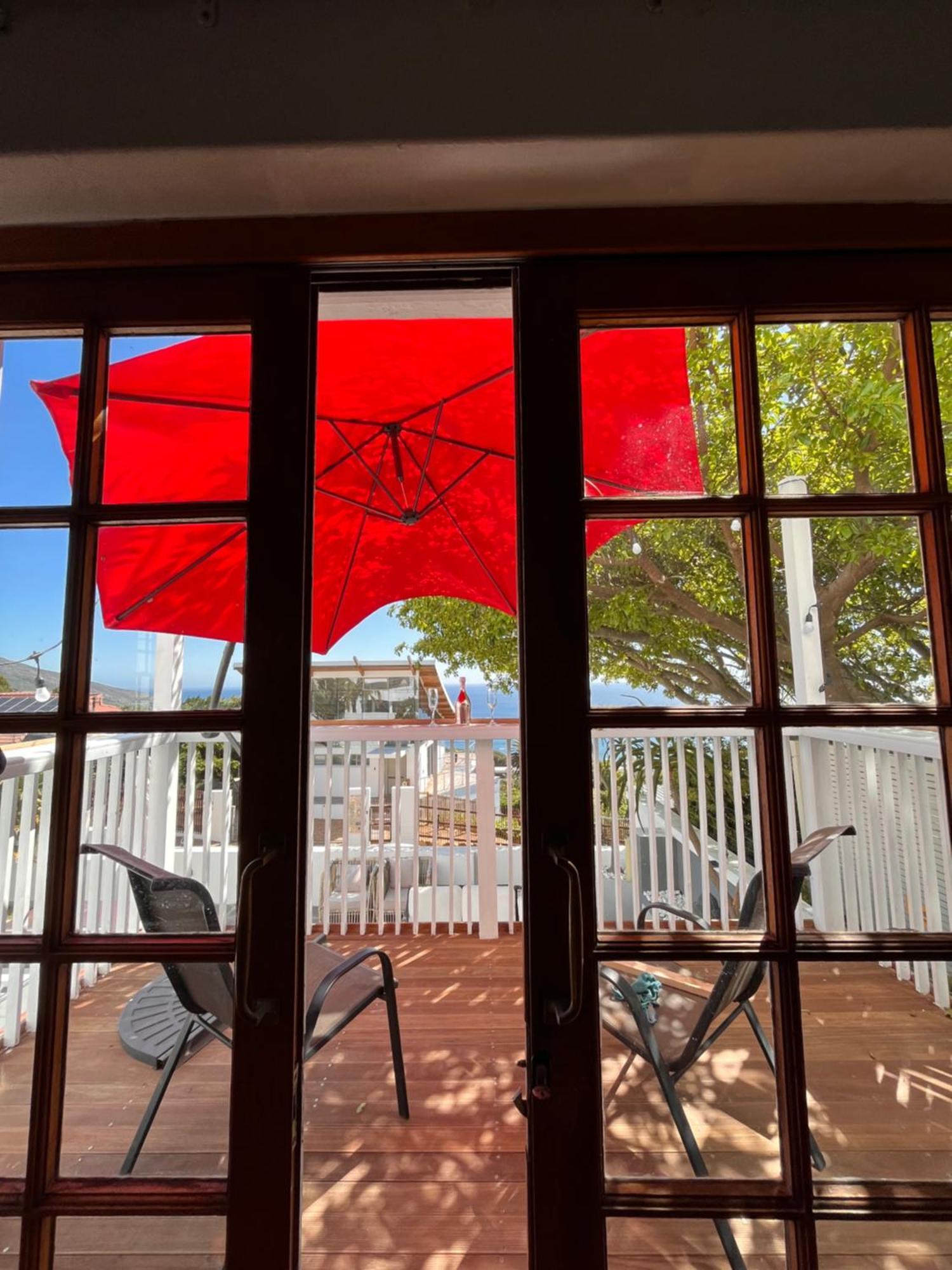 הוילה קייפטאון Cozy Camps Bay House With Mountain And Sea View מראה חיצוני תמונה