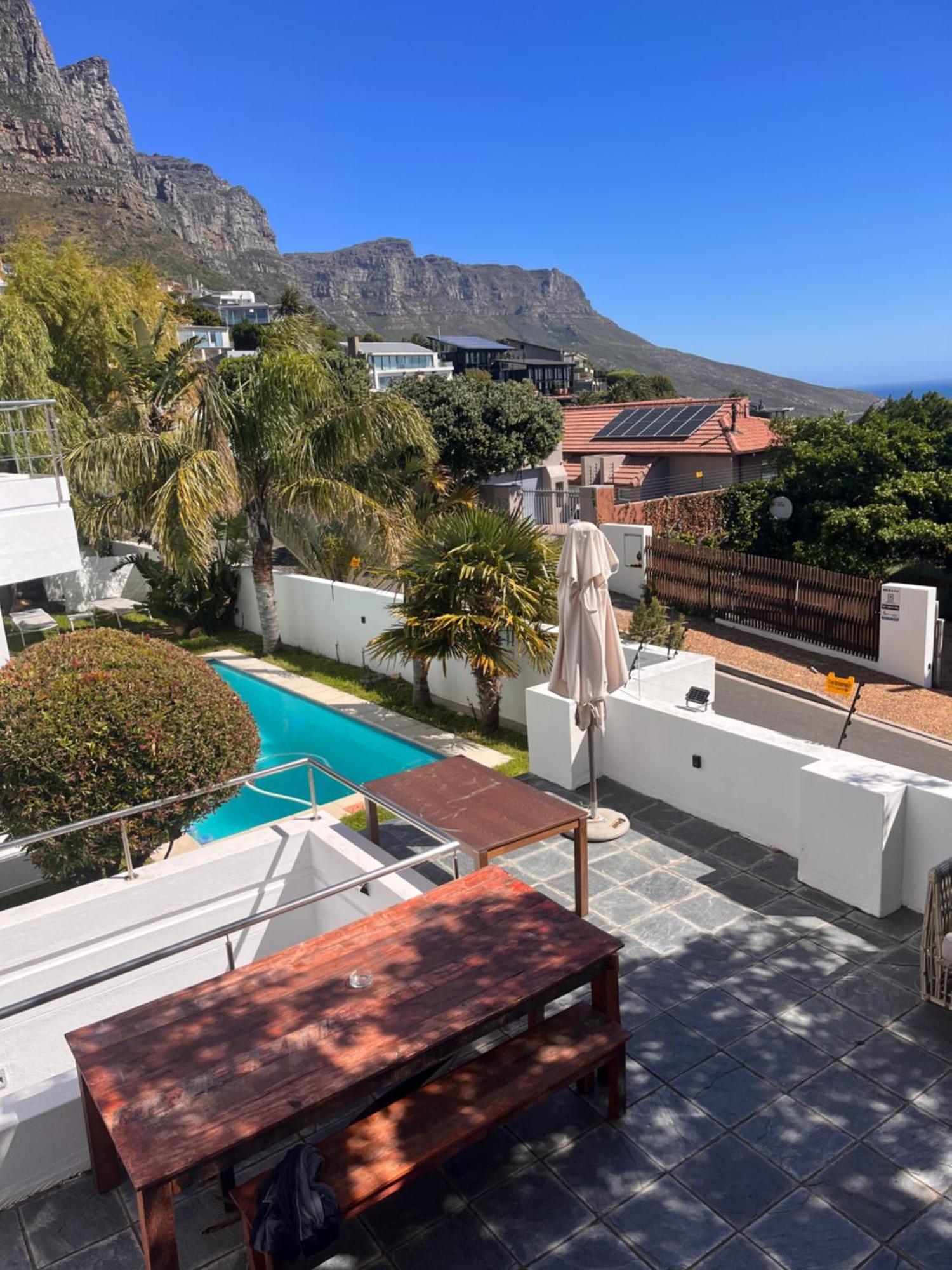הוילה קייפטאון Cozy Camps Bay House With Mountain And Sea View מראה חיצוני תמונה