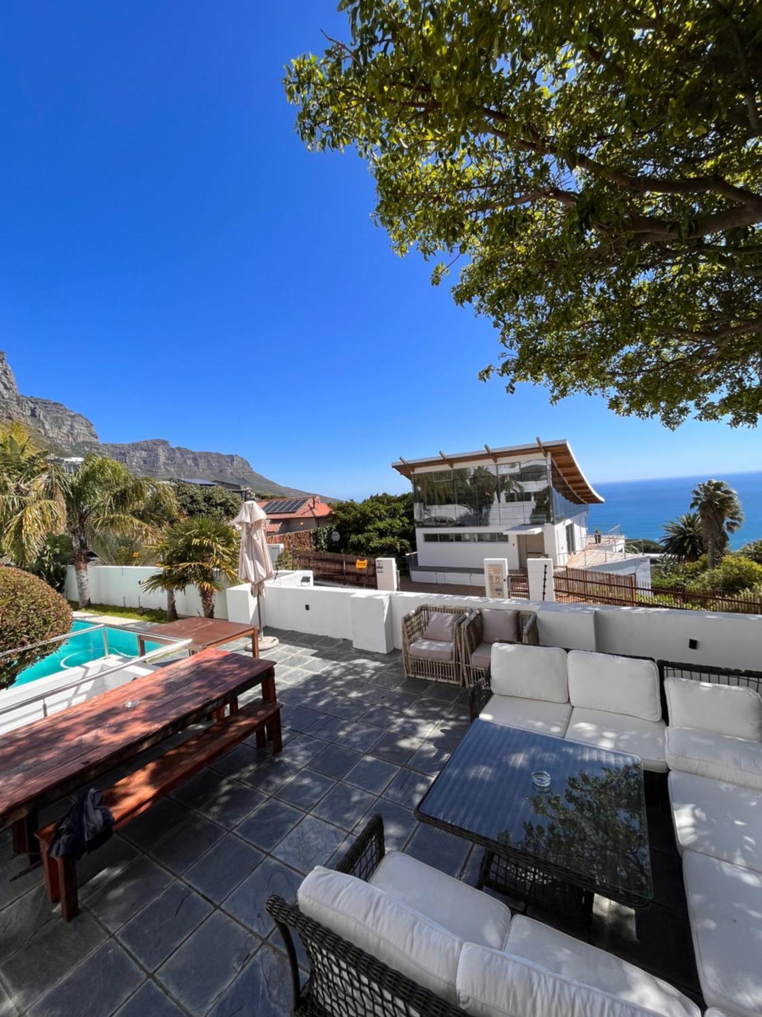 הוילה קייפטאון Cozy Camps Bay House With Mountain And Sea View מראה חיצוני תמונה